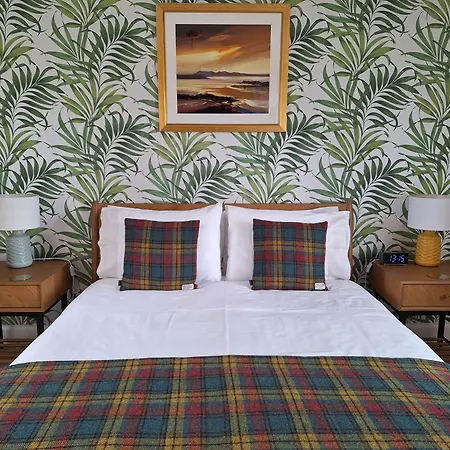 Lochview Guesthouse Corran  Exterior photo